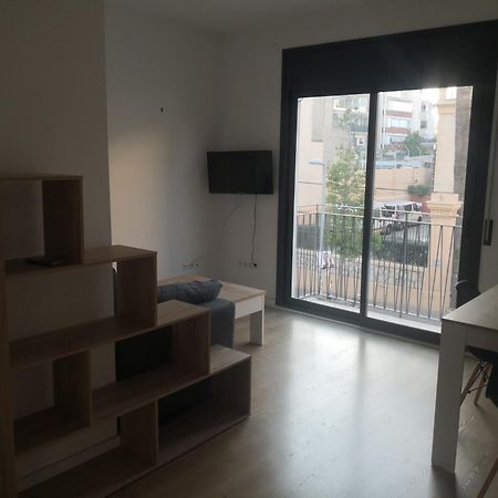 Bonito Apartamento En Pleno Centro De Sitges Esterno foto